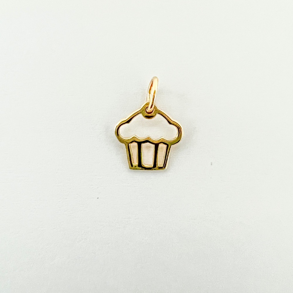 14K Yellow Gold Cupcake Charm Pendant